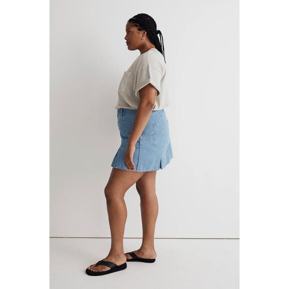 Madewell $88 Pleated Denim Mini Skirt Stilecrost Wash Size 33 NL337 - Picture 3 of 7